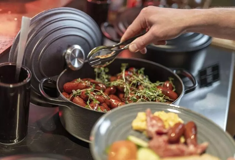 Fotos del hotel Mayfair:  4