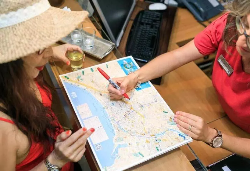 Fotos del hotel Florence Nice:  16