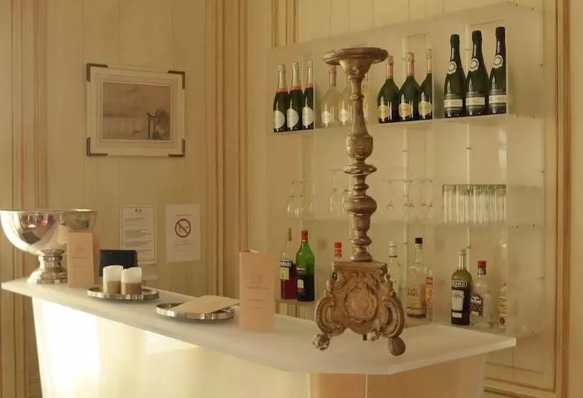 Fotos del hotel Chateau Du Clair De Lune:  12