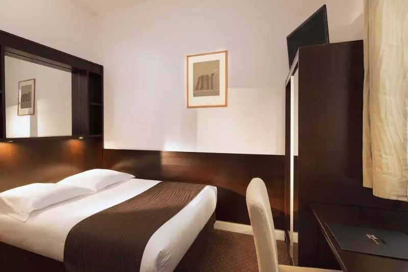 Fotos del hotel Excelsior Opera:  16