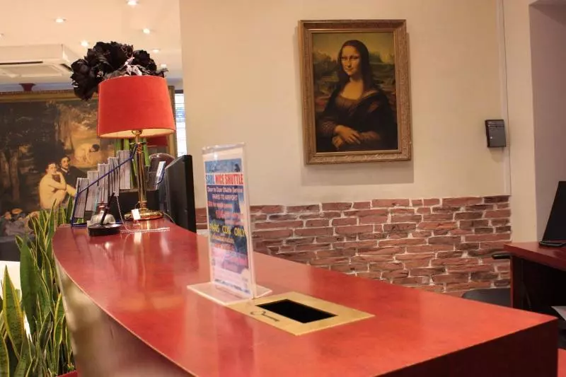 Fotos del hotel Hauteville Opera:  11