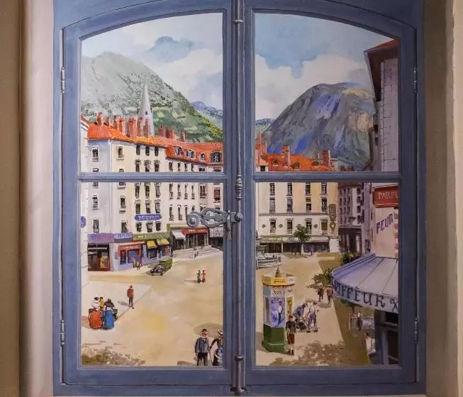 Fotos del hotel Hôtel De L'europe Grenoble Hyper-centre:  18