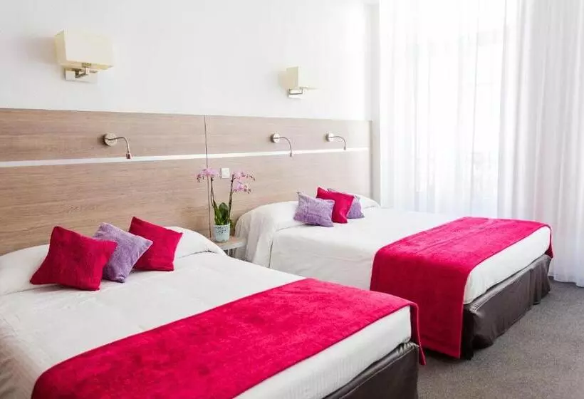 Fotos del hotel Hôtel De L'europe Grenoble Hyper-centre:  16