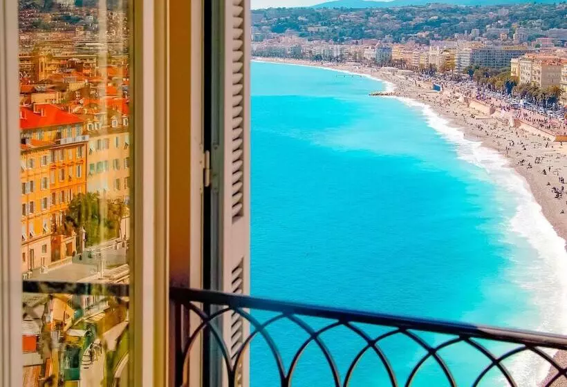 Fotos del hotel Hôtel La Pérouse Nice Baie Des Anges:  5