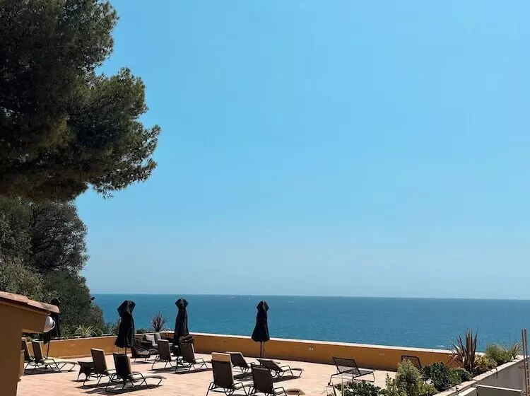 Fotos del hotel Hôtel La Pérouse Nice Baie Des Anges:  15