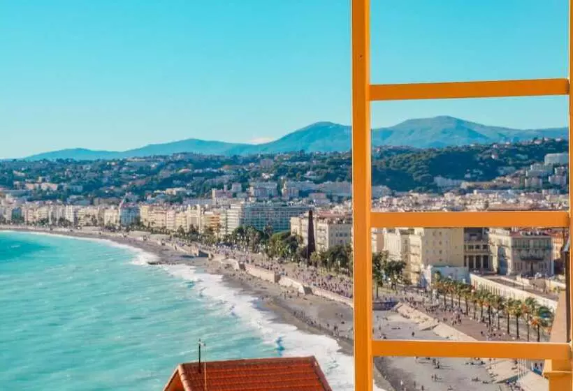 Fotos del hotel Hôtel La Pérouse Nice Baie Des Anges:  11