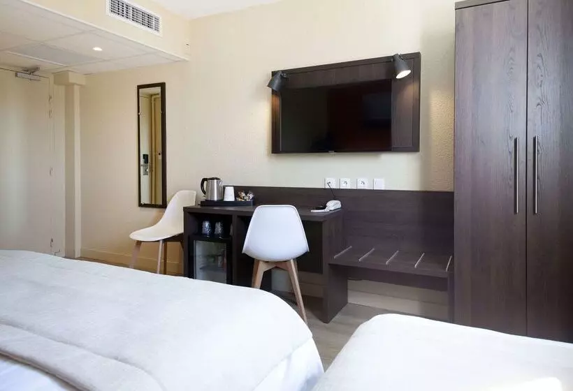 Fotos del hotel Comfort Hotel Clermont Saint Jacques:  4