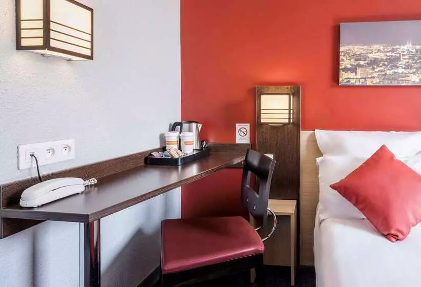 Fotos del hotel Comfort Hotel Clermont Saint Jacques:  14