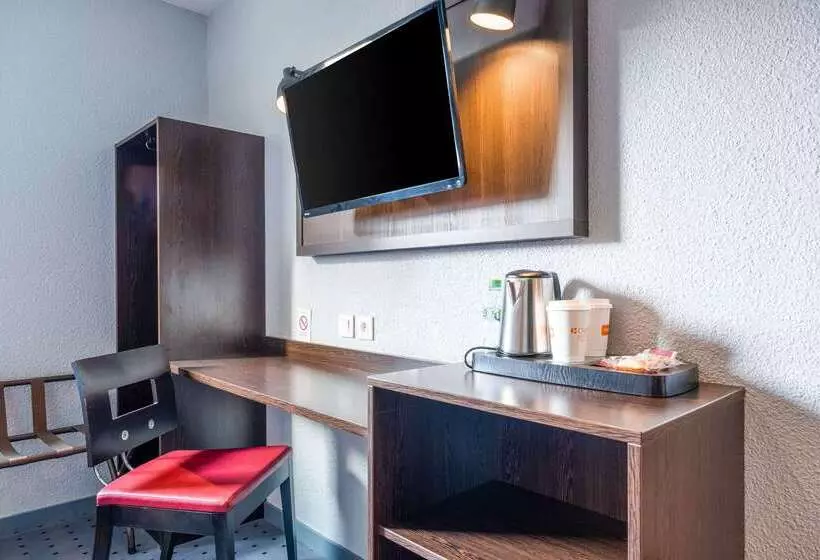 Fotos del hotel Comfort Hotel Clermont Saint Jacques:  22