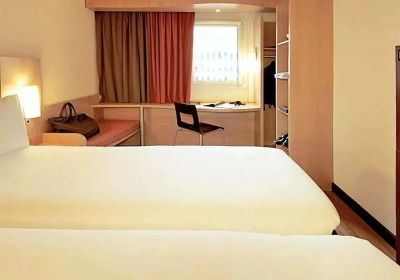 Fotos del hotel Ibis Grenoble Gare:  8