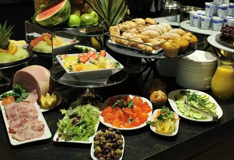 Fotos del hotel Doubletree By Hilton London Victoria:  2