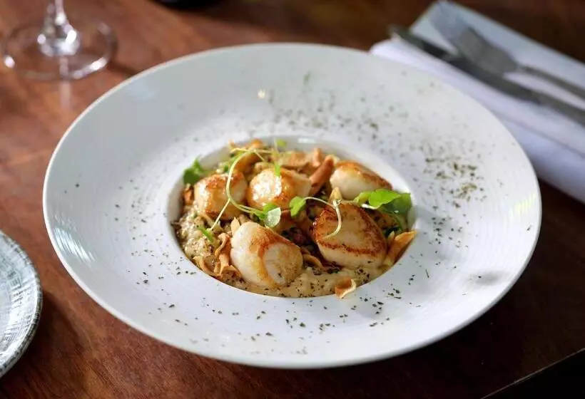 Fotos del hotel Queens Hotel Cheltenham:  9