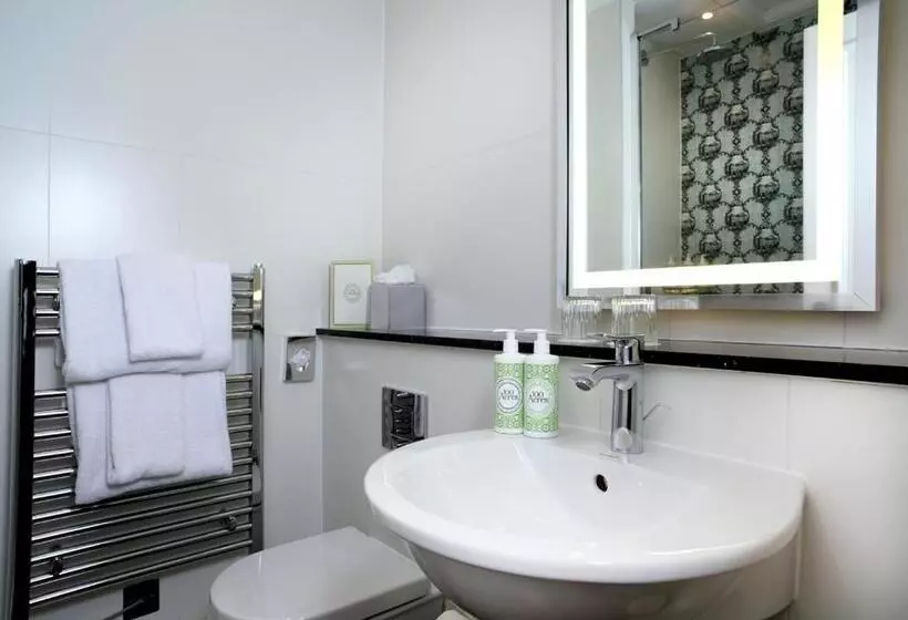 Fotos del hotel Queens Hotel Cheltenham:  8