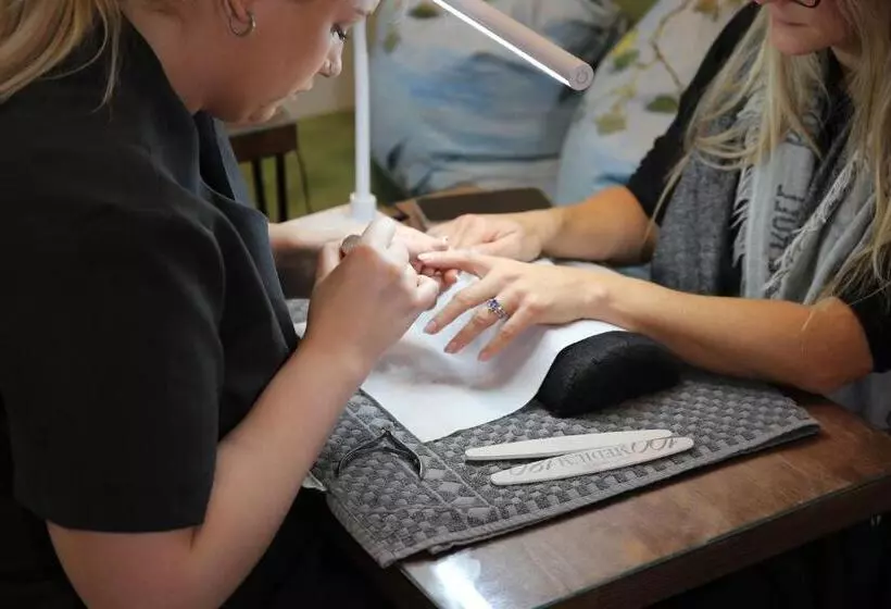 Fotos del hotel Gonville:  8