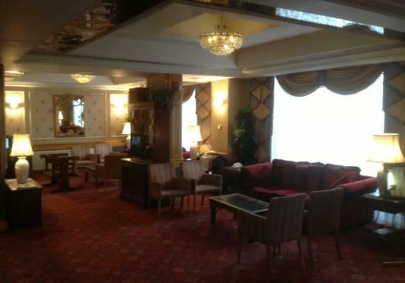 Fotos del hotel Holiday Villa:  7