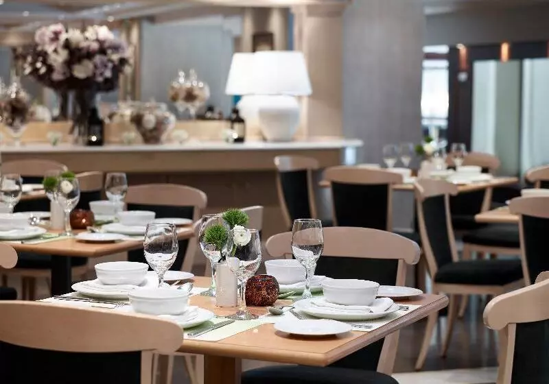 Fotos del hotel Athens Zafolia:  4