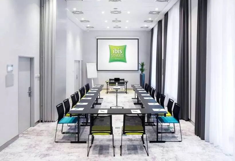 Fotos del hotel Ibis Styles Budapest Center:  6