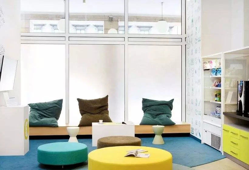 Fotos del hotel Ibis Styles Budapest Center:  3