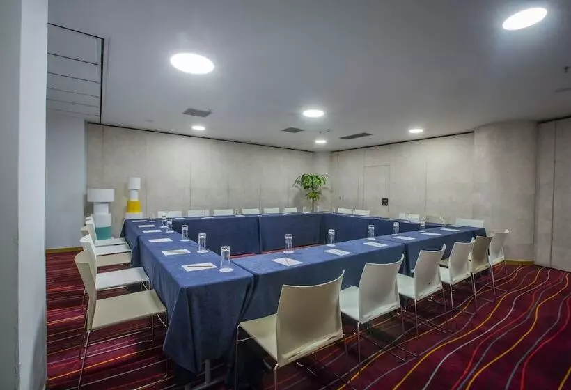 Fotos del hotel Novus City:  4