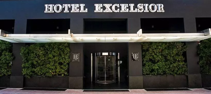 Fotos del hotel Excelsior Bari:  7