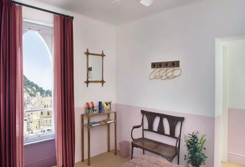 Fotos del hotel Capri:  3