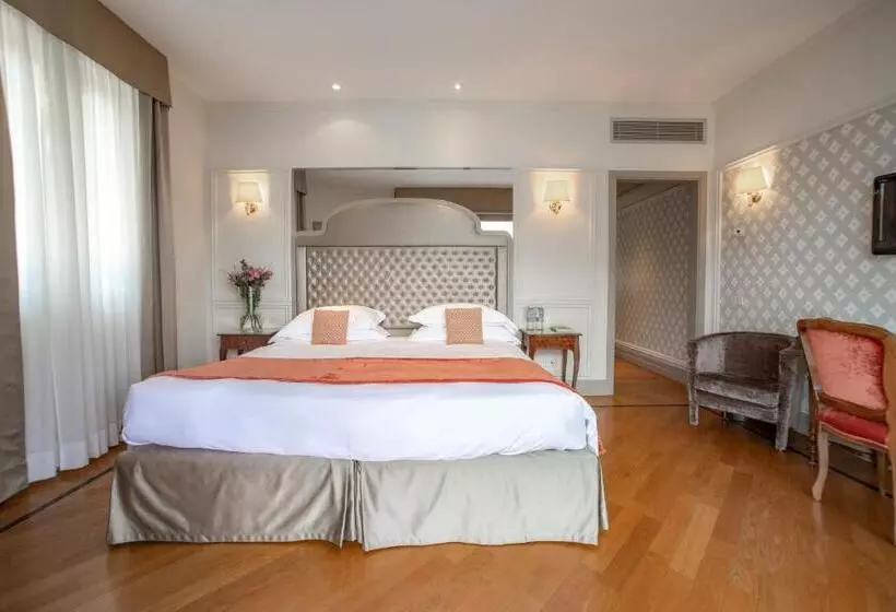 Fotos del hotel Villa Flori:  6