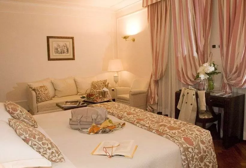 Fotos del hotel De La Ville:  23