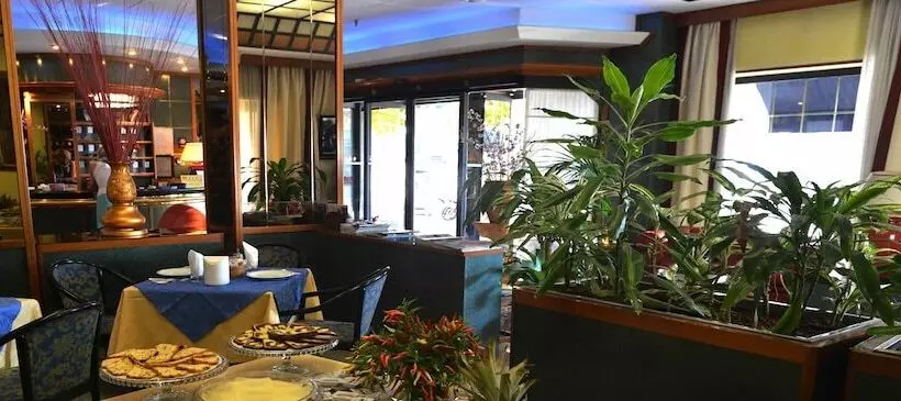 Fotos del hotel Msn  Galles:  8