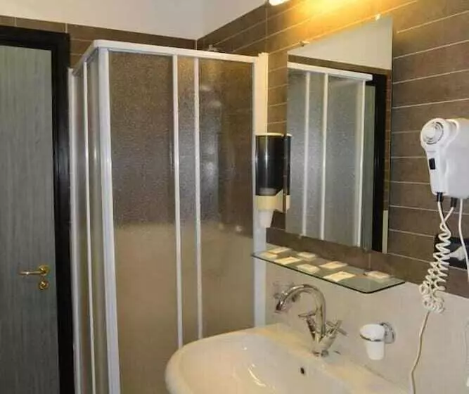 Fotos del hotel Msn  Galles:  16