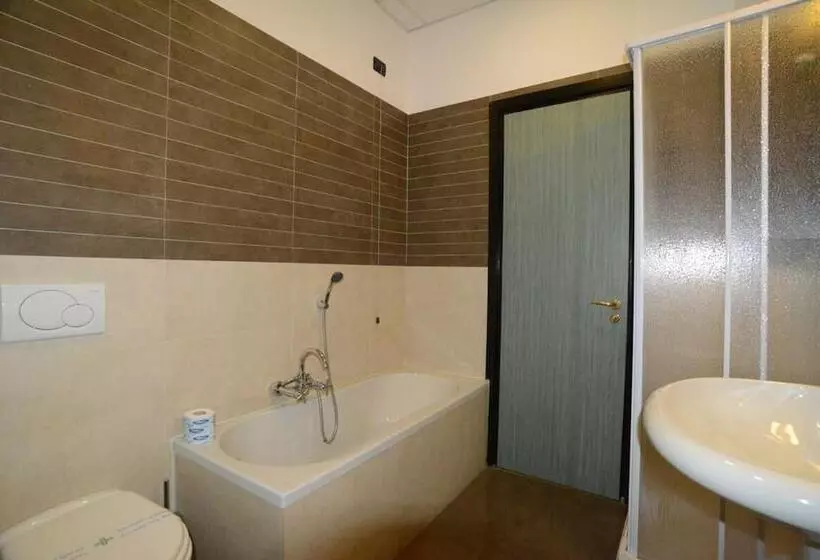 Fotos del hotel Msn  Galles:  9