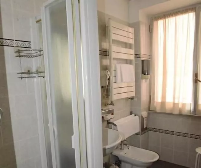 Fotos del hotel Msn  Galles:  4