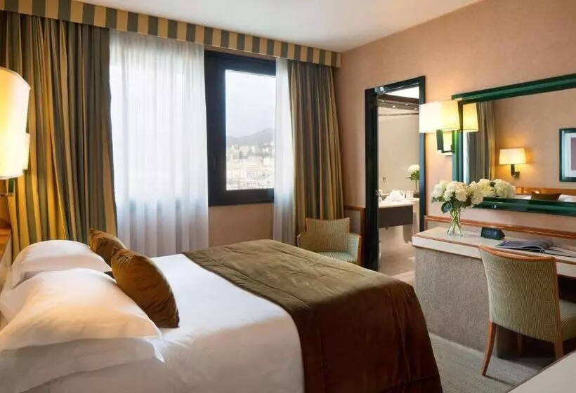 Fotos del hotel Starhotels President:  8