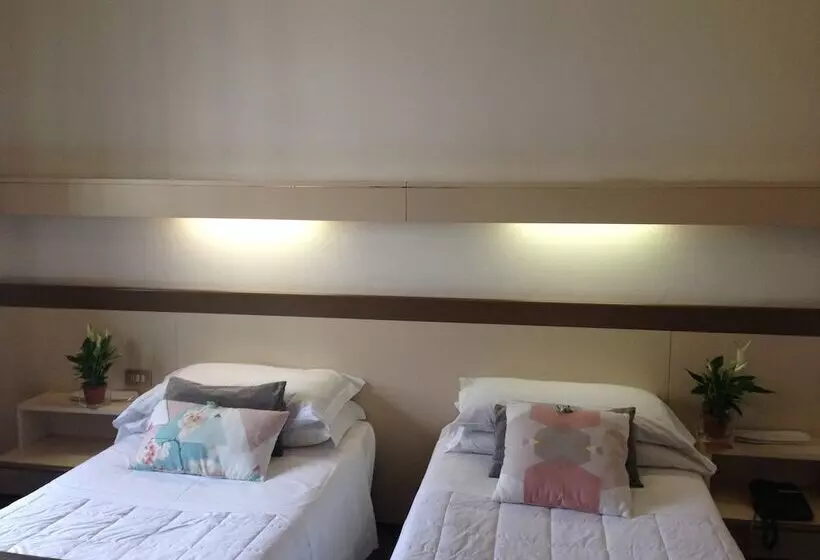 Fotos del hotel Mennini:  16