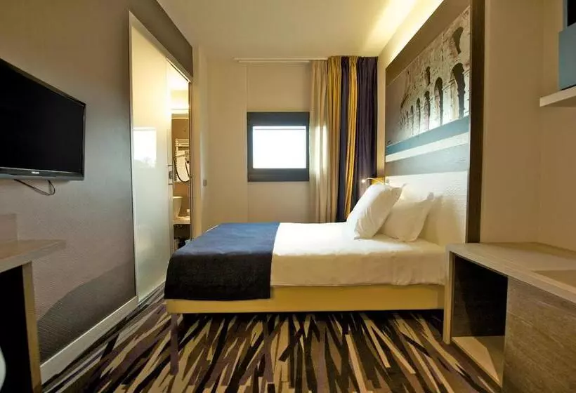 Fotos del hotel Mercure Roma Centro Colosseo:  12