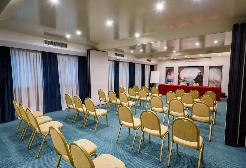 Fotos del hotel Perugia Plaza:  15