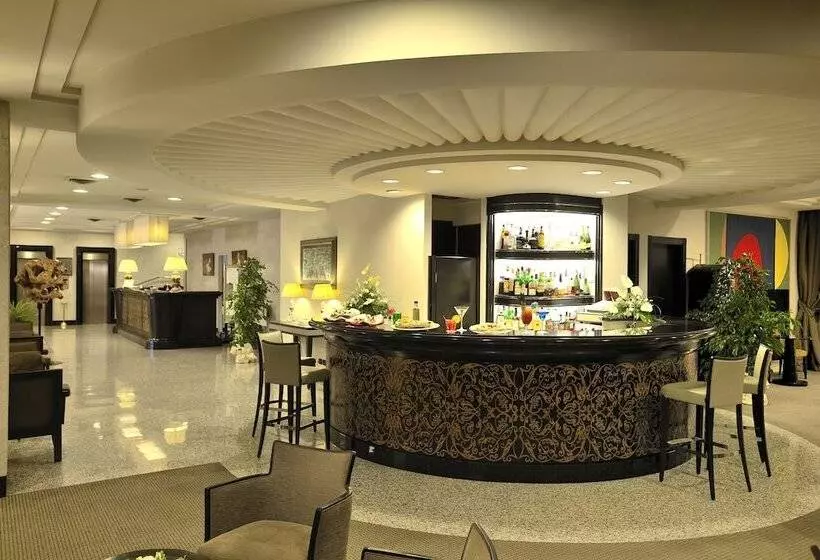 Fotos del hotel Perugia Plaza:  14