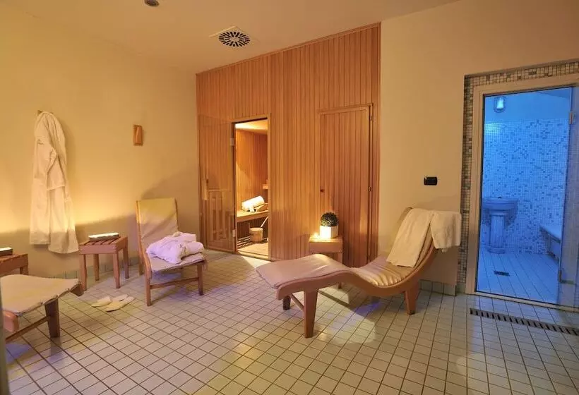 Fotos del hotel Perugia Plaza:  12