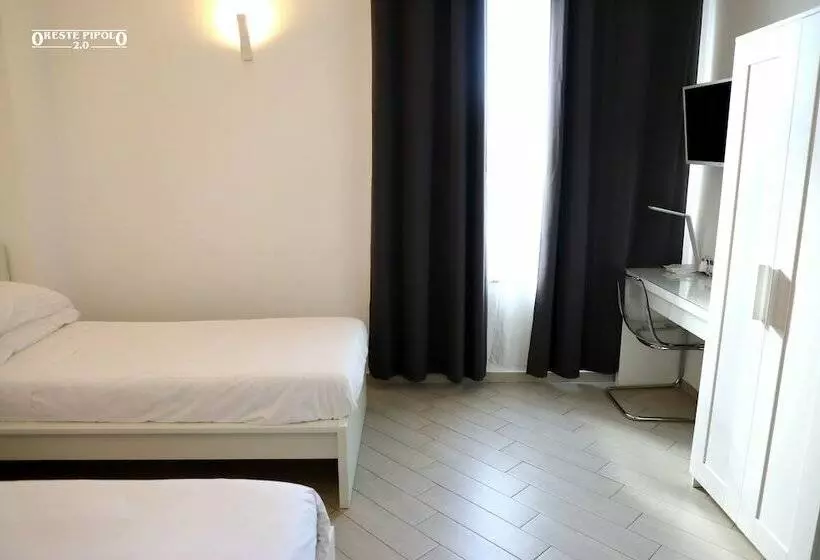 Fotos del hotel Up:  12