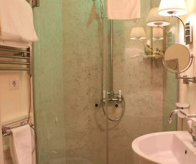 Fotos del hotel Bologna ***s:  16