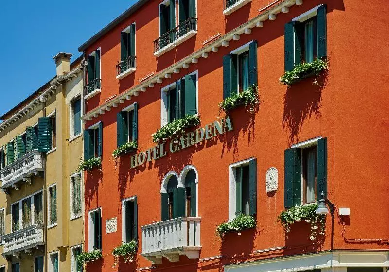 Fotos del hotel Gardena:  12
