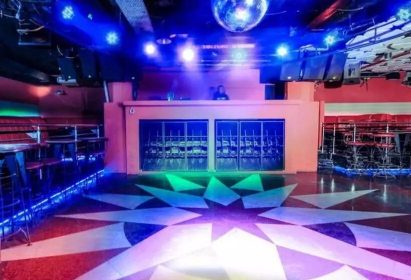 Fotos del hotel Grand Menteng:  6