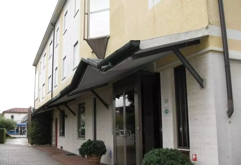 Fotos del hotel Le Calandre:  8