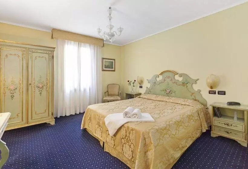 Fotos del hotel Malibran:  14