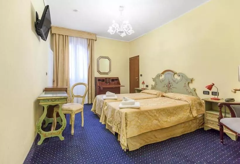 Fotos del hotel Malibran:  6