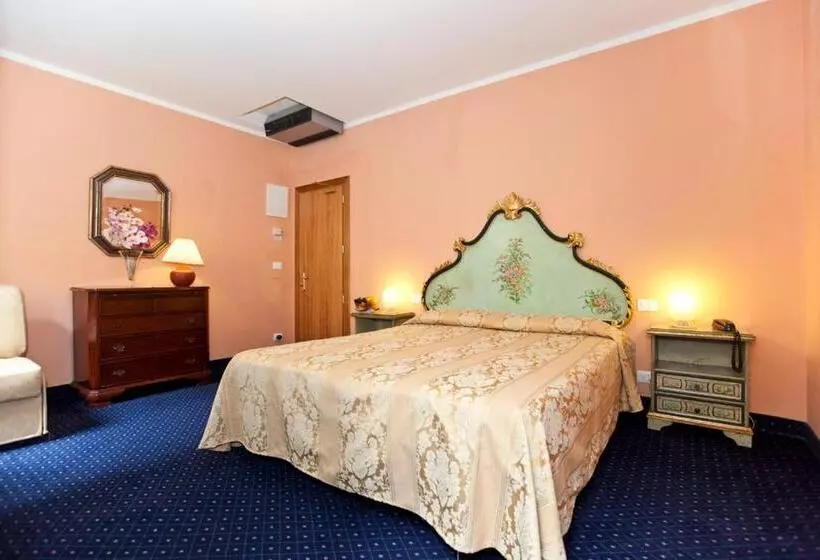 Fotos del hotel Malibran:  17