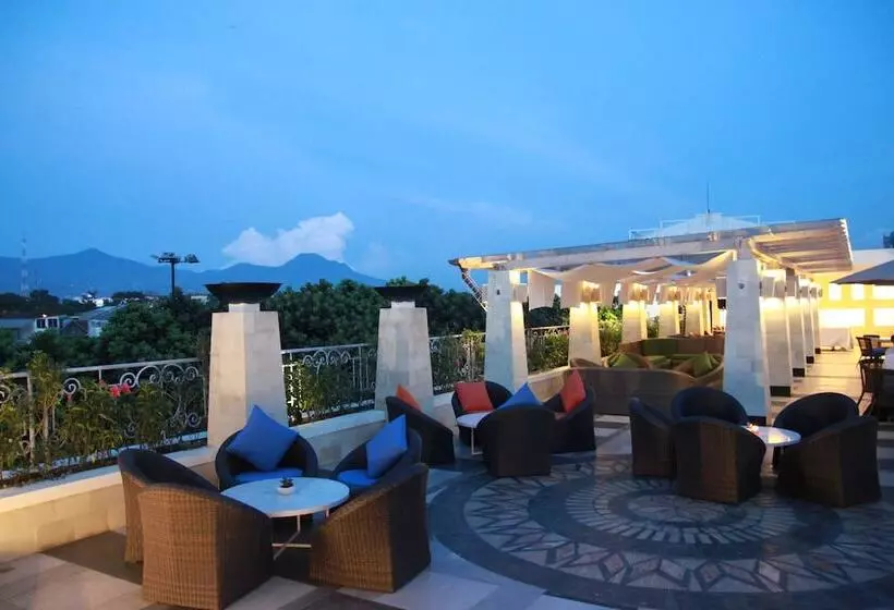 Fotos del hotel The Papandayan:  8