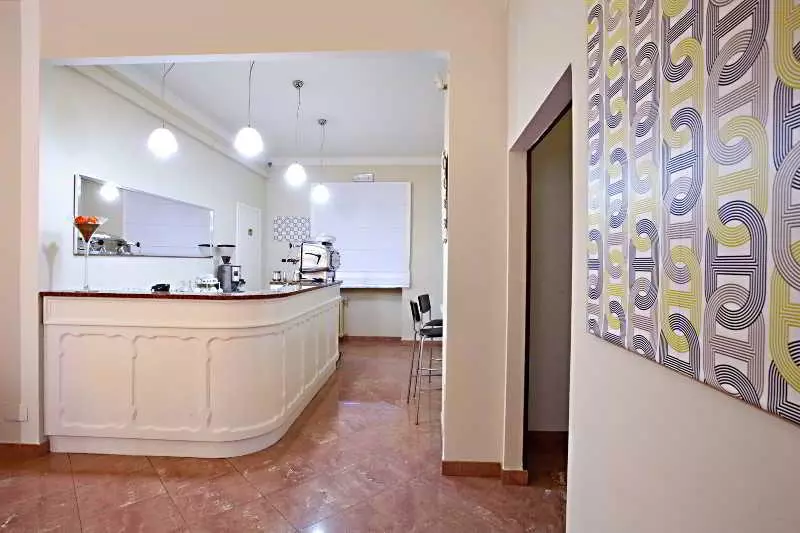 Fotos del hotel Tourist:  5