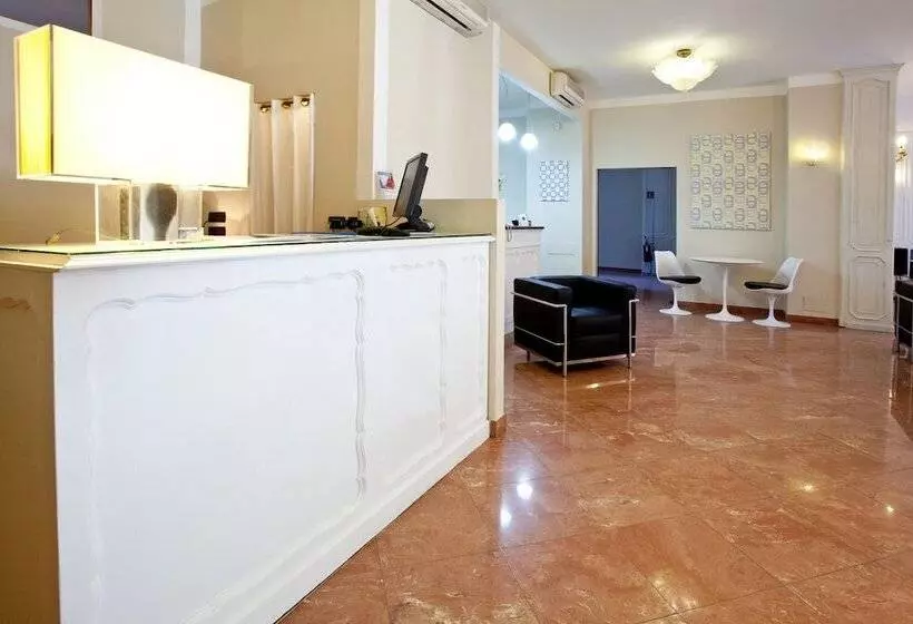 Fotos del hotel Tourist:  10