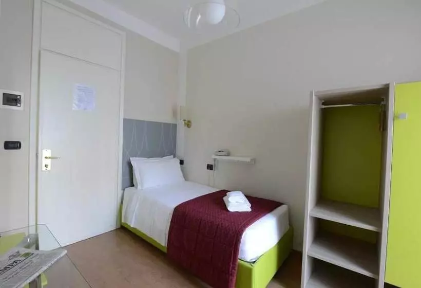 Fotos del hotel Tourist:  14