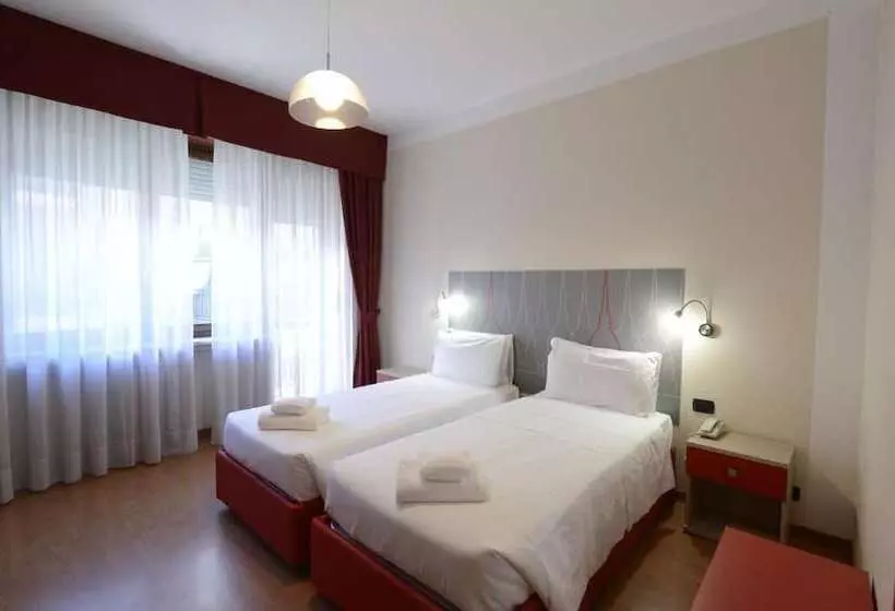 Fotos del hotel Tourist:  8